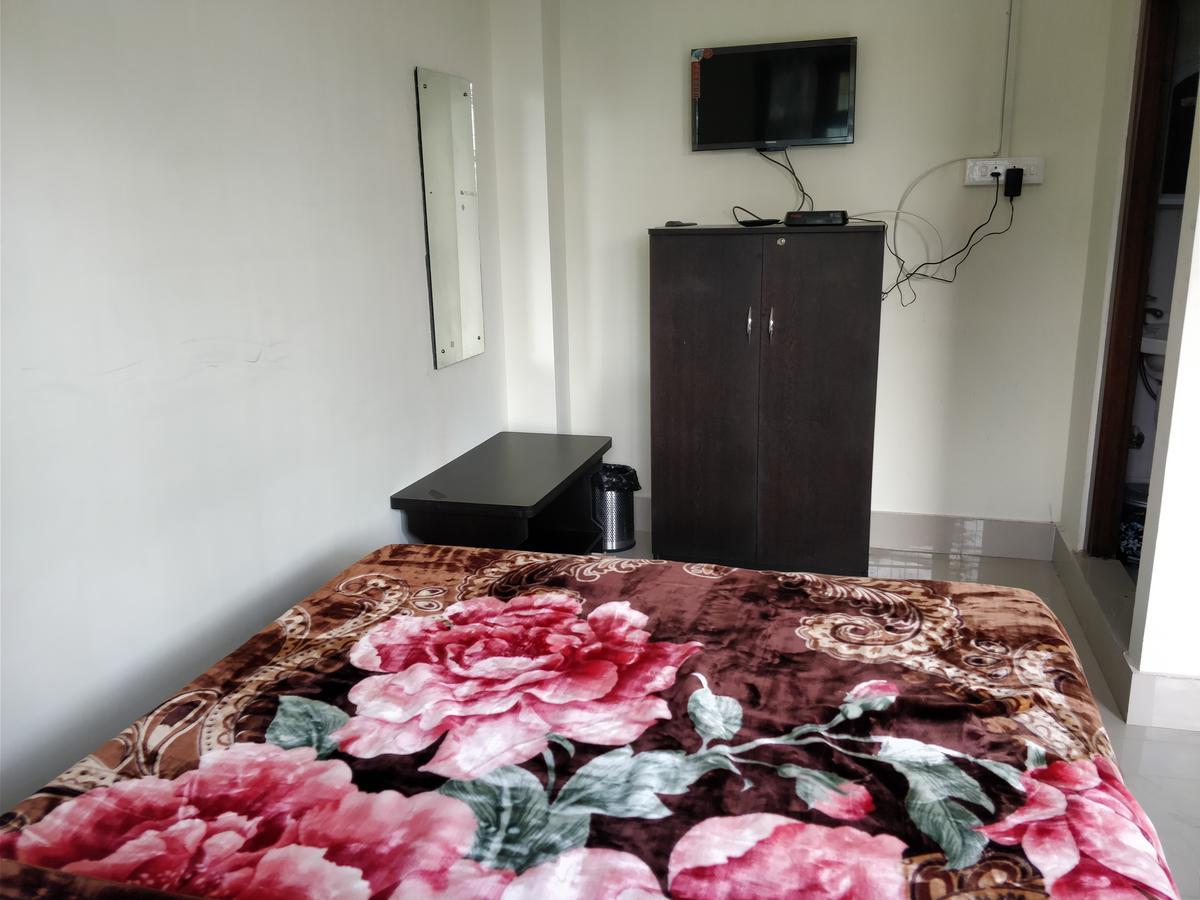 Hotel Pine Leaf גנגטוק מראה חיצוני תמונה