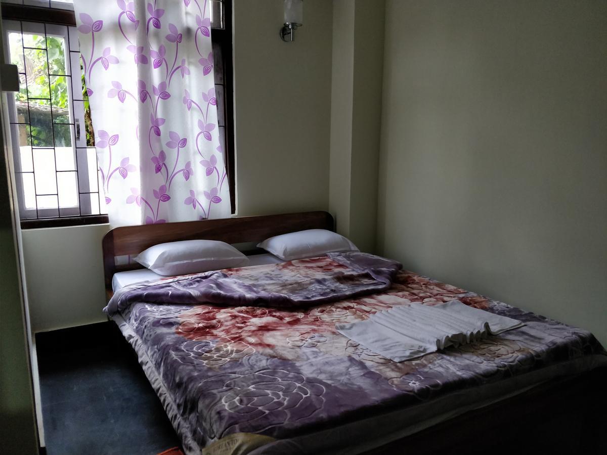 Hotel Pine Leaf גנגטוק מראה חיצוני תמונה